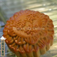 金牌莲蓉 Pure Lotus Paste / 黑芝麻心白莲蓉 Black Sesame Pure White Lotus Paste / 翡翠单黄 Pandan Pure Lotus Single Yolk / 绿茶单黄 Green Tea Pure Lotus Paste Single Yolk