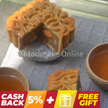 双黄莲蓉 Lotus Paste Mooncake with 2 Yolks